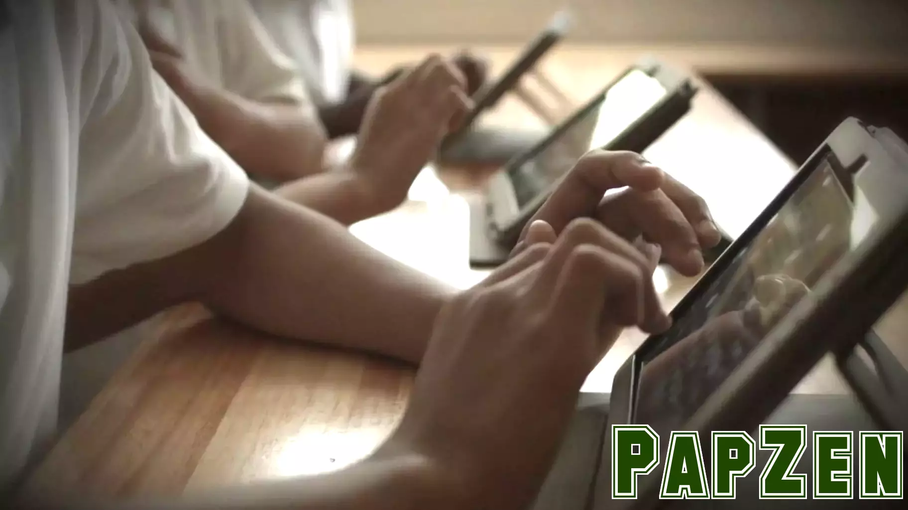 Navigating Screen Time: A Parent Educator’s Guide for Modern Families